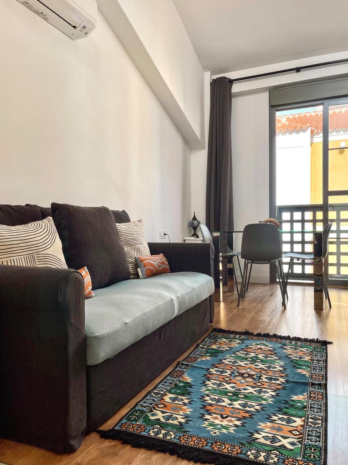 Loft Nest Private Terrace Apartment